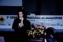 docu1374