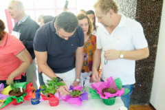 Encontro Fitoterapia· Organizado por CRT Conselho de Auto Regulamentacao da Terapia Holistica - Ministrantes - Fabiana Vieira e Henrique Vieira Filho