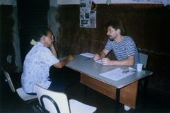 docu0405